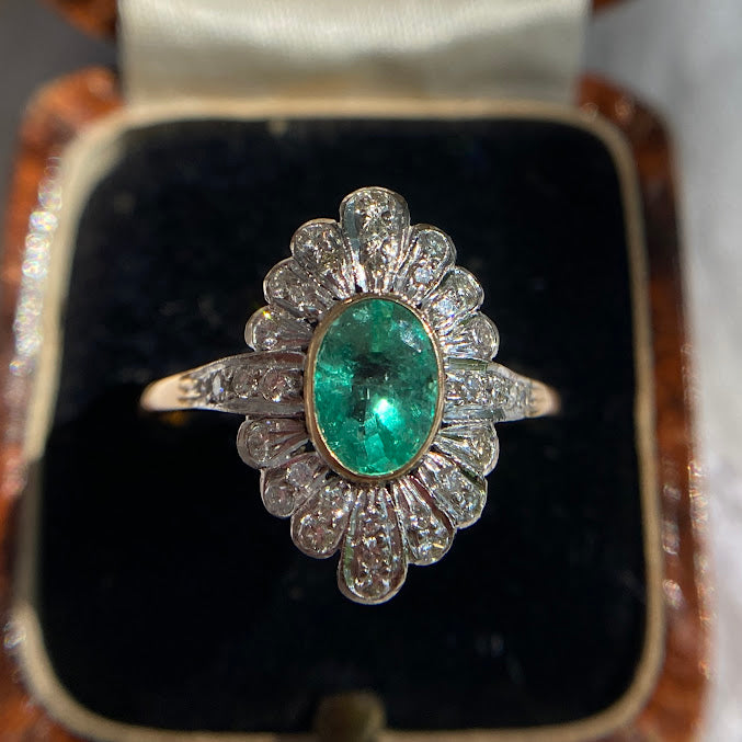Vintage 18ct Emerald Diamond Navette Ring
