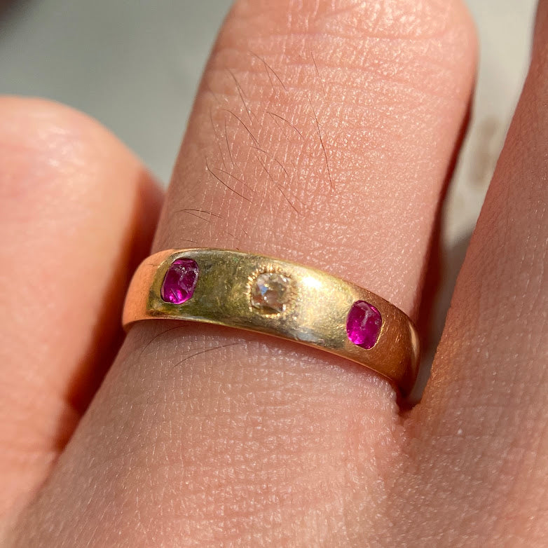18ct Ruby Diamond Band Birmingham 1939 2.23g