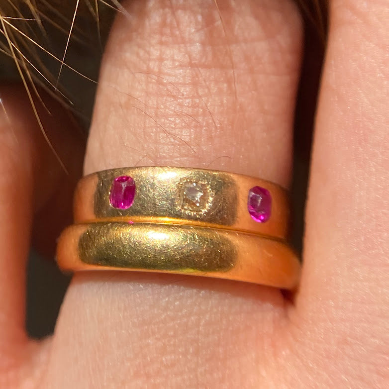 18ct Ruby Diamond Band Birmingham 1939 2.23g
